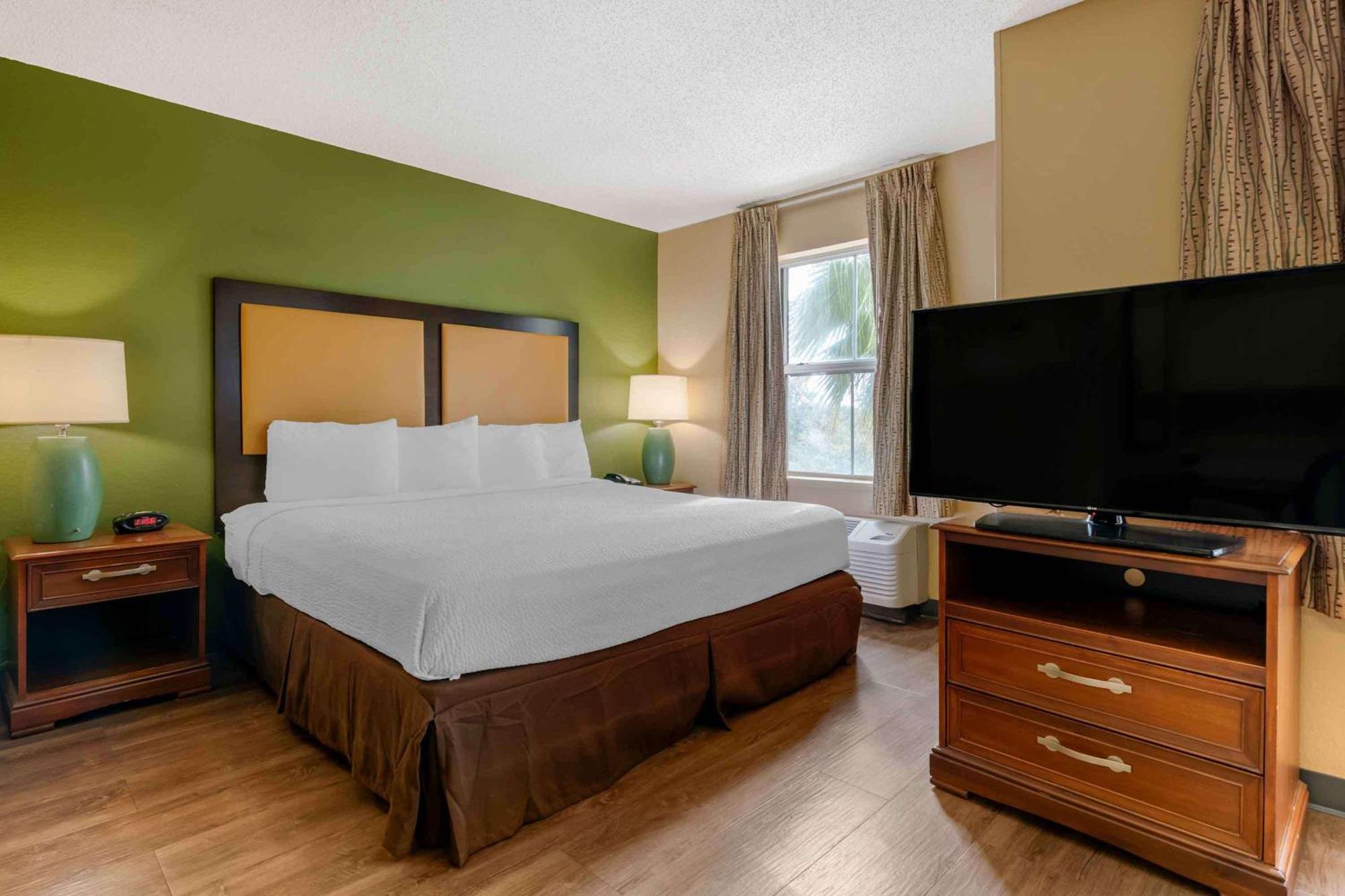 Extended Stay America Suites - Orlando - Convention Center - 6443 Westwood Williamsburg Екстер'єр фото